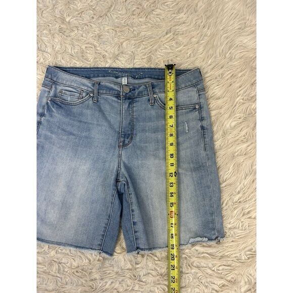 Seven7 Women's 9" Inseam Sunset Bermuda Shorts Jorts Fray Hem Size 14 - Picture 3 of 9